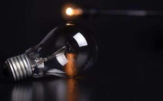 Деякі черкаські будинки залишилися без світла (АДРЕСИ)