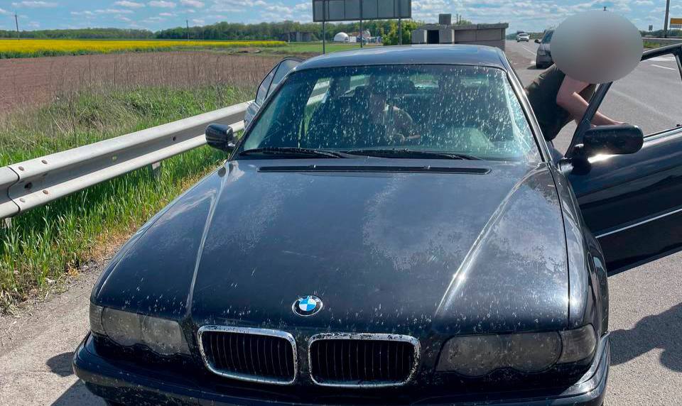На Черкащині виявили автівку й документи з ознаками підроблення
