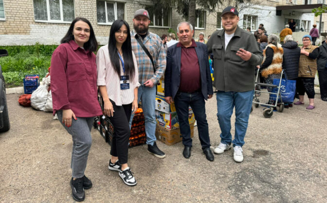 “Робіть те, на що вистачає ваших сил і ресурсів, але робіть”, – черкаський меценат відвіз допомогу в Харків