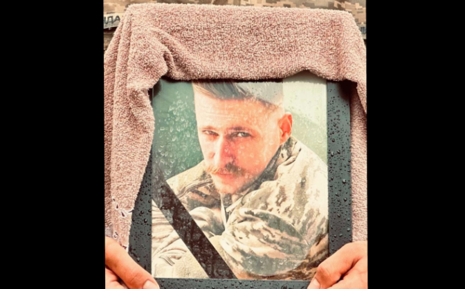 З дитинства мріяв бути військовим: на Черкащині попрощалися з полеглим Героєм (ФОТО)