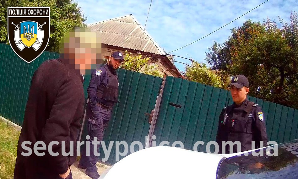 Правоохоронці повернули додому 85-річного дідуся, який заблукав у Смілі