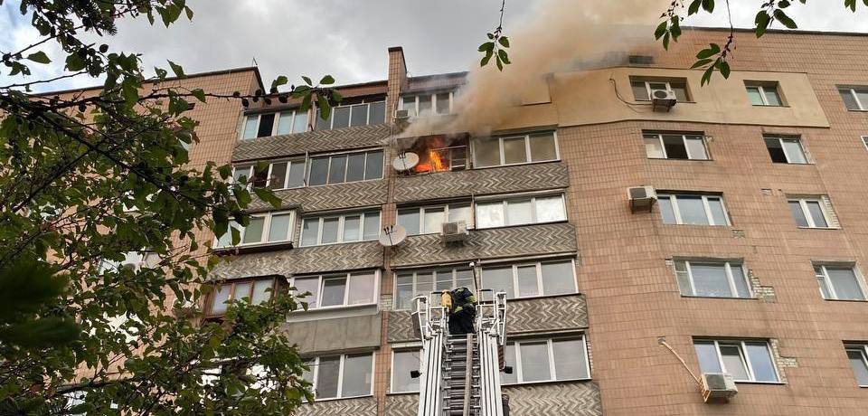 В одній з черкаських багатоповерхівок сталася пожежа