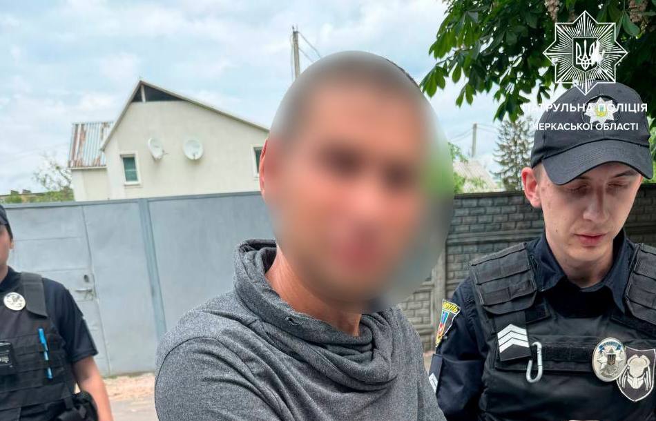 Небайдужа черкащанка повідомила патрульним про п’яного водія, його розшукали (ФОТО)
