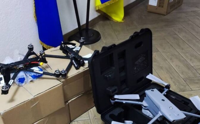 Одна з громад Черкащини передала квадрокоптери та дрони для захисників