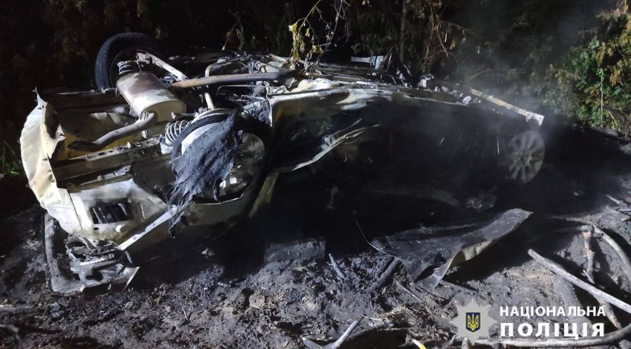 29-річний житель Золотоніщини загинув у палючому авто (ФОТО)