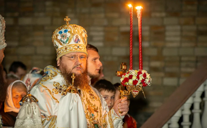 Суд дав дозвіл митрополиту Феодосію провести службу у Великодню ніч