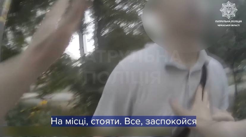 У Черкасах п’яний водій намагався втекти від патрульних (ВІДЕО)