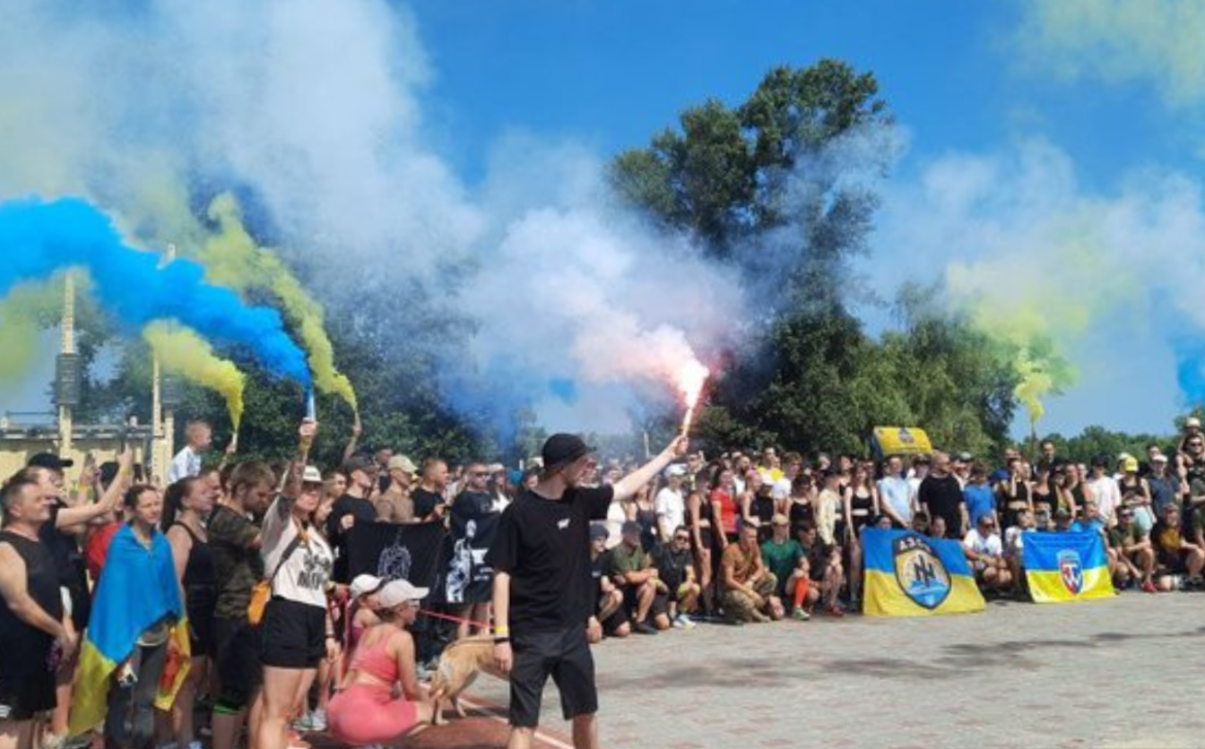 “Біжу за Міроша”: у Черкасах провели благодійний забіг на честь полеглого воїна