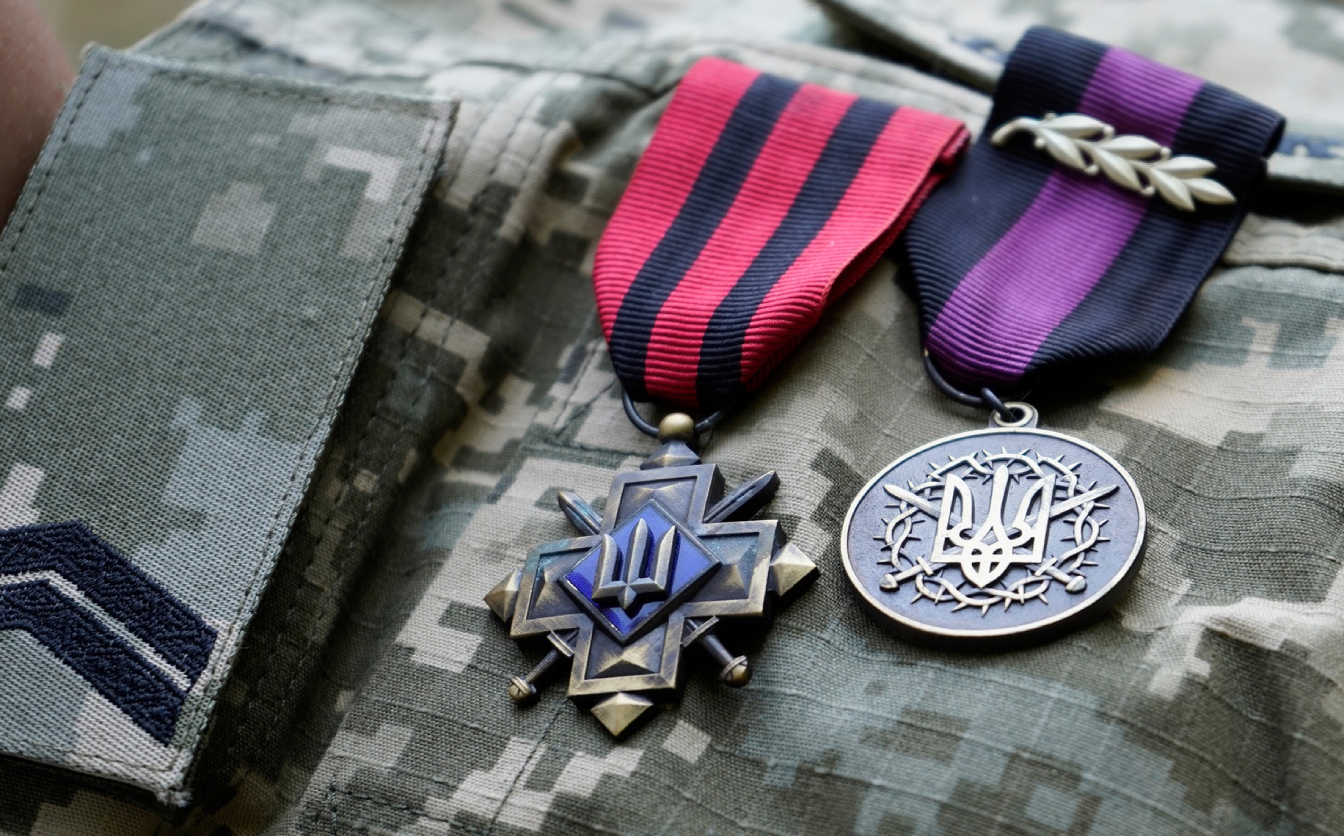 В Холодному Яру вручили нагороди черкаським захисникам