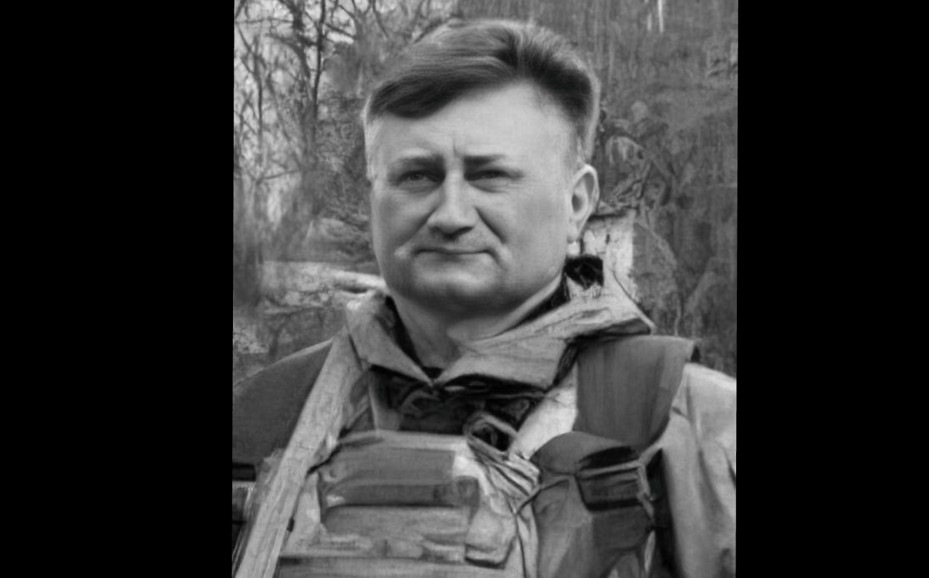 Вважався зниклим безвісти: у Черкасах попрощалися з 50-річним загиблим Героєм