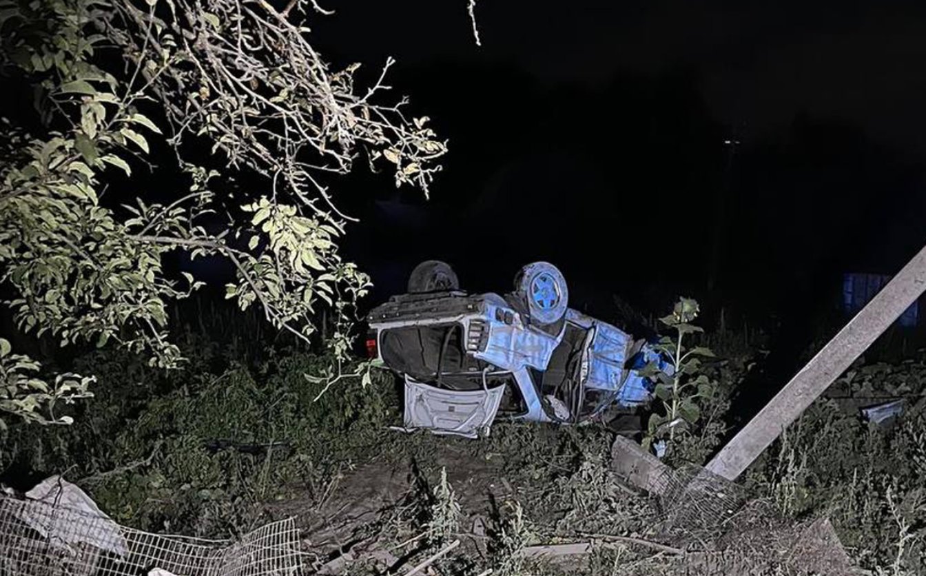 Врізався в огорожу: на Уманщині в ДТП загинув водій