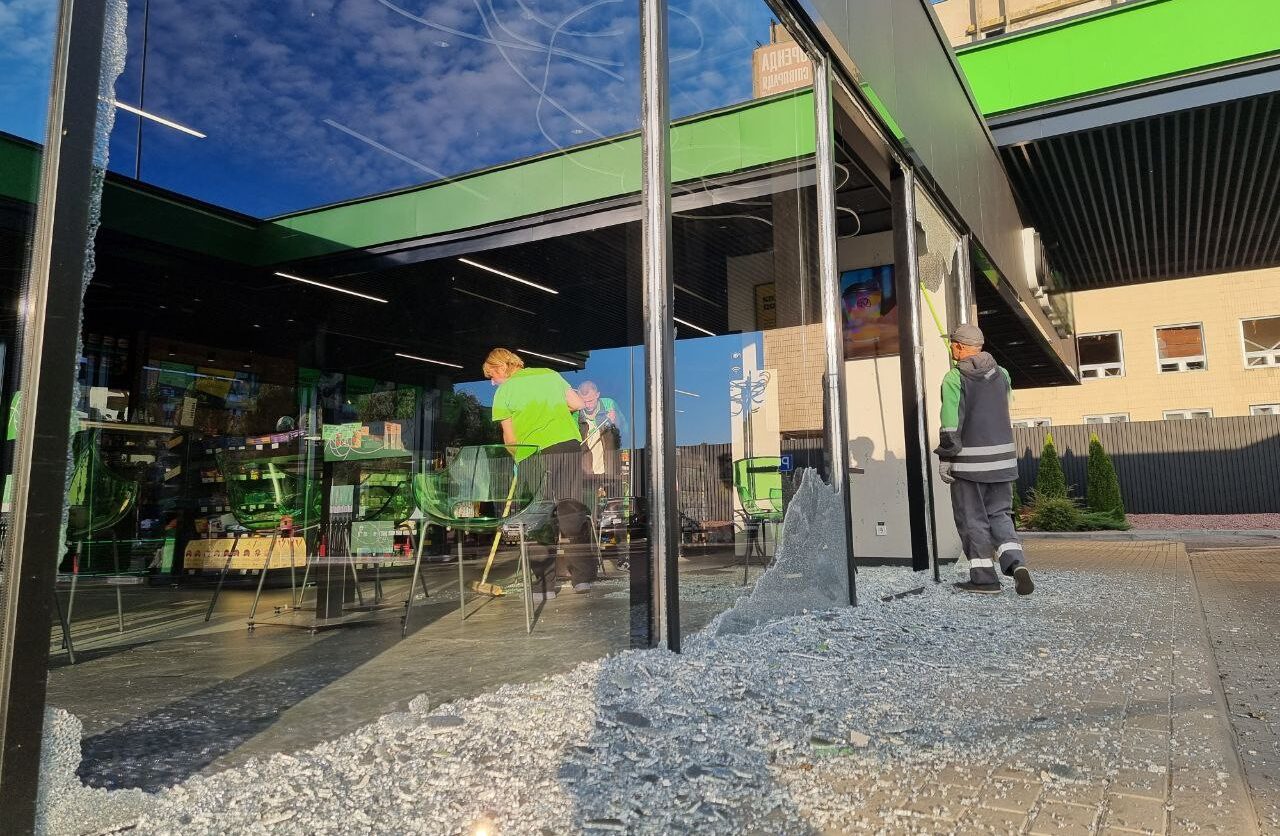 Є кілька влучань й постраждалі: Табурець розповів про наслідки нічної тривоги (ФОТО)