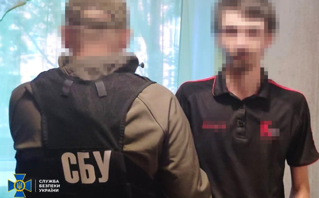 Студент із Черкас на замовлення рф підпалив військове авто