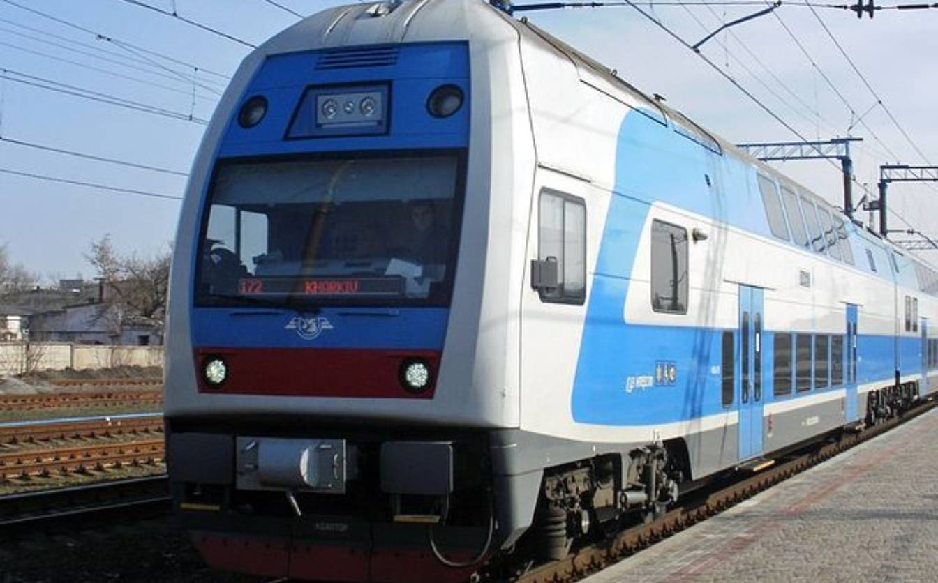 На Черкащині тимчасово змінять рух приміських поїздів