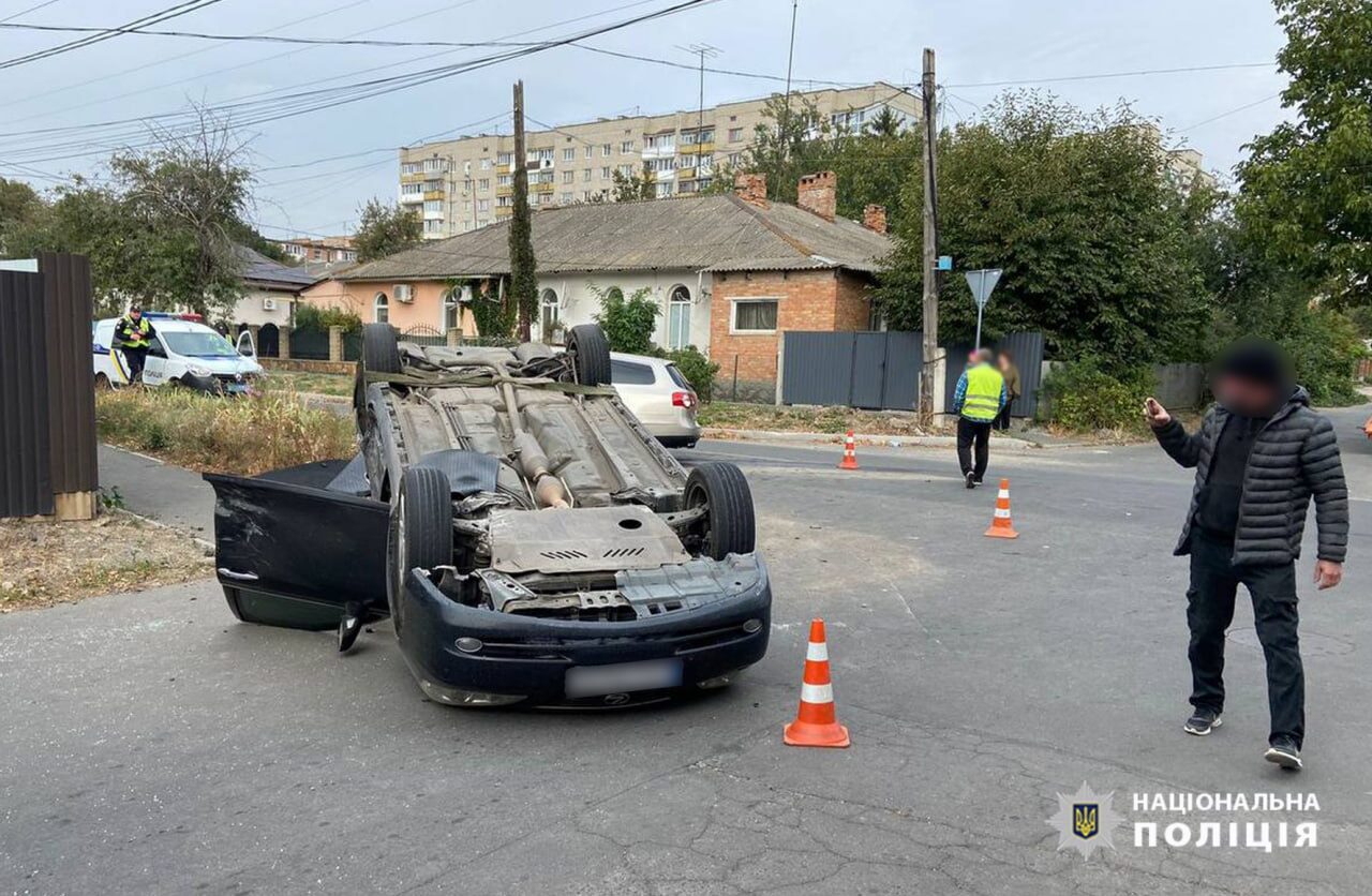 ДТП за участі трьох автівок сталася в Умані (ФОТО)