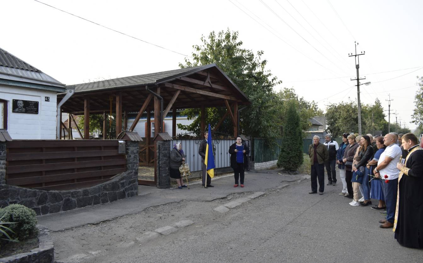 На Кам’янщині двом полеглим захисникам відкрили меморіальні дошки (ФОТО)