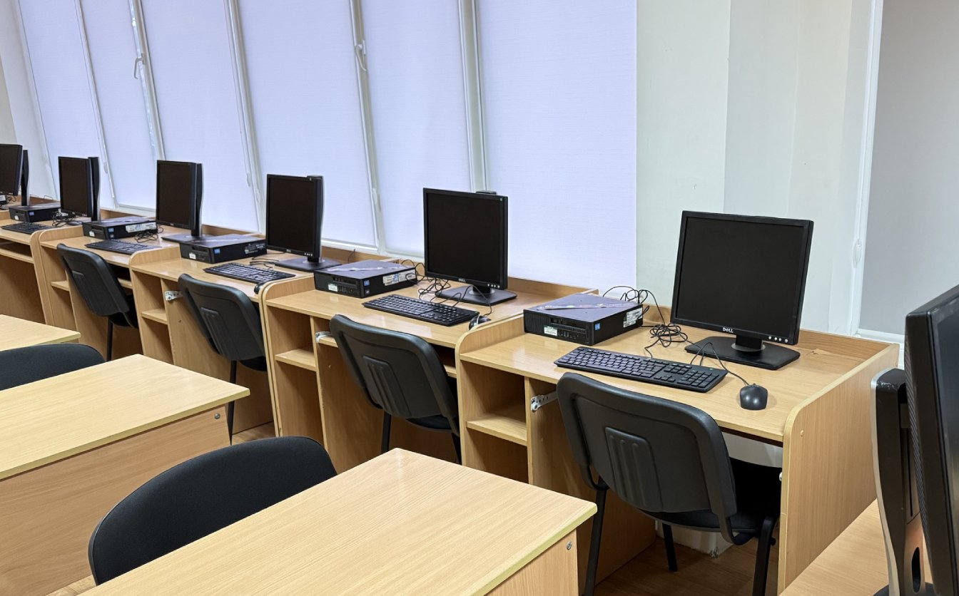 Черкаські школи отримали нове обладнання