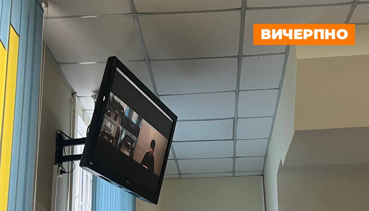 У суді досліджували письмові матеріали справи митрополита Феодосія (ФОТО)