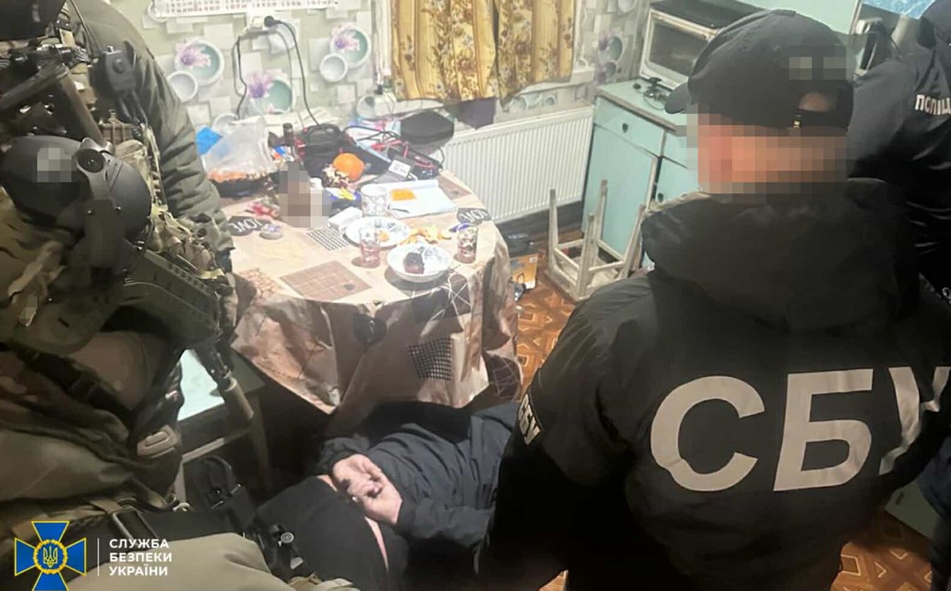 Злочинці хотіли підірвати сім’ю волонтерів із Черкащини