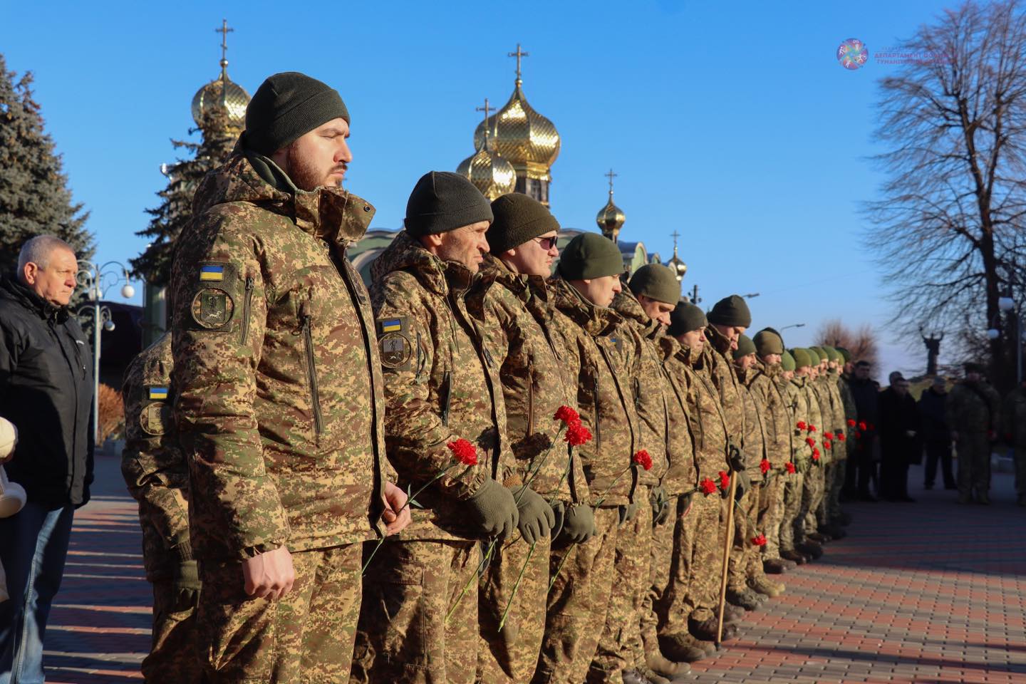 Черкасці вшанували памʼять оборонців Донецького аеропорту
