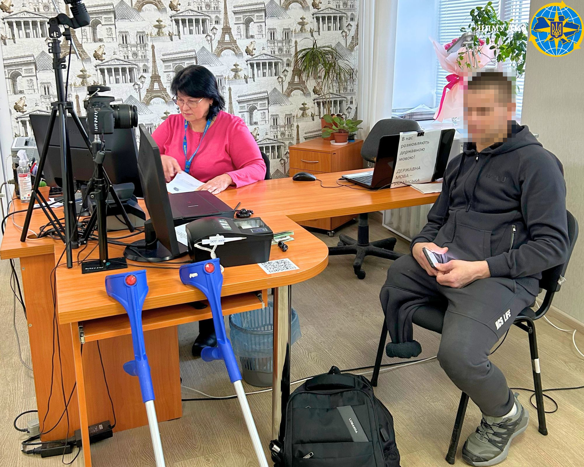 Захисник під час реабілітації на Черкащині оформив документи для закордонного навчання