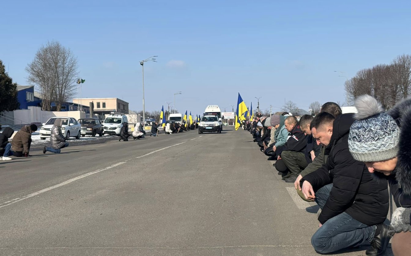 “На щиті” повернувся додому захисник із Черкащини