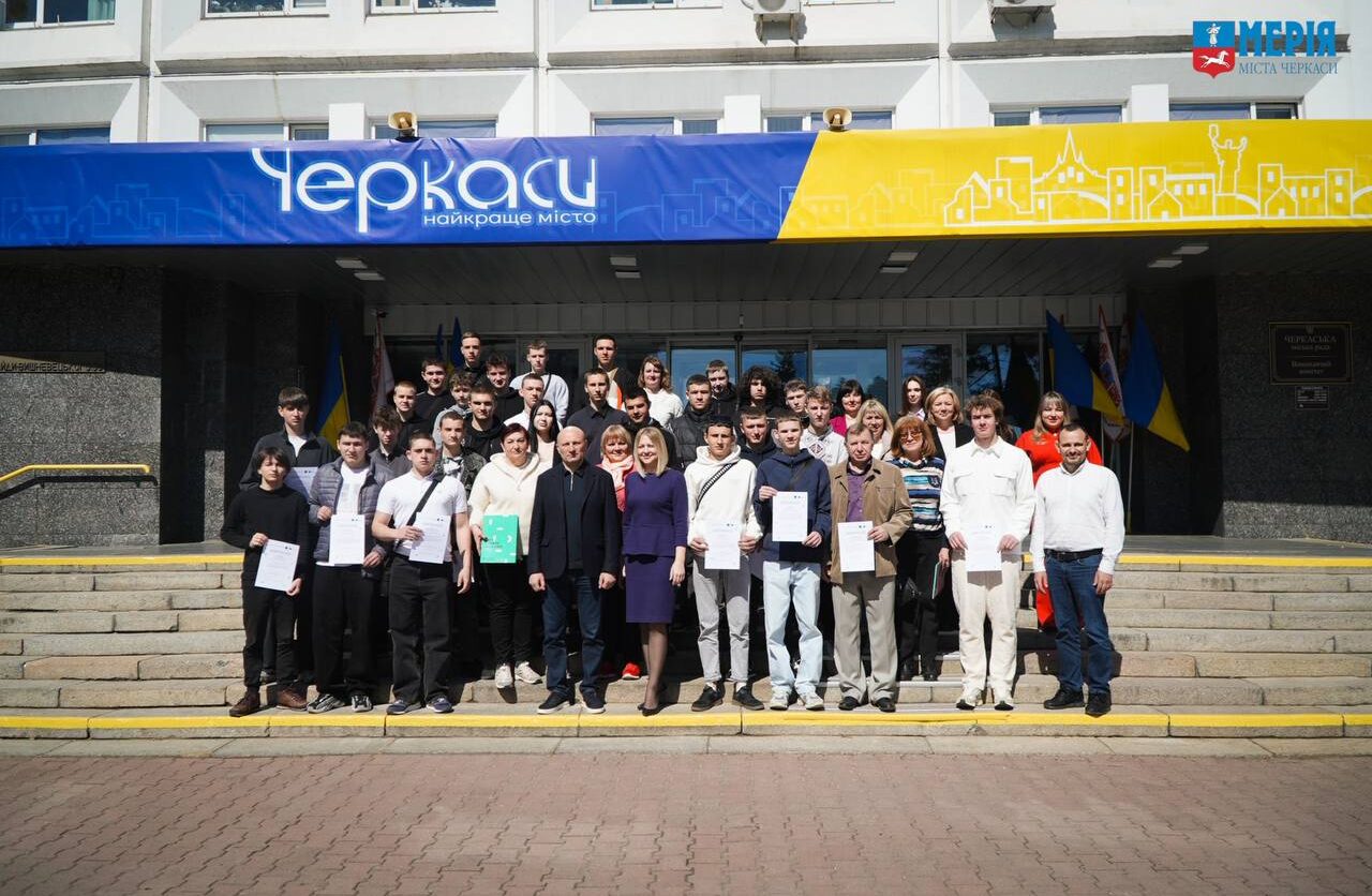 Учні одного з ліцеїв Черкас повернулися зі стажування в Латвії