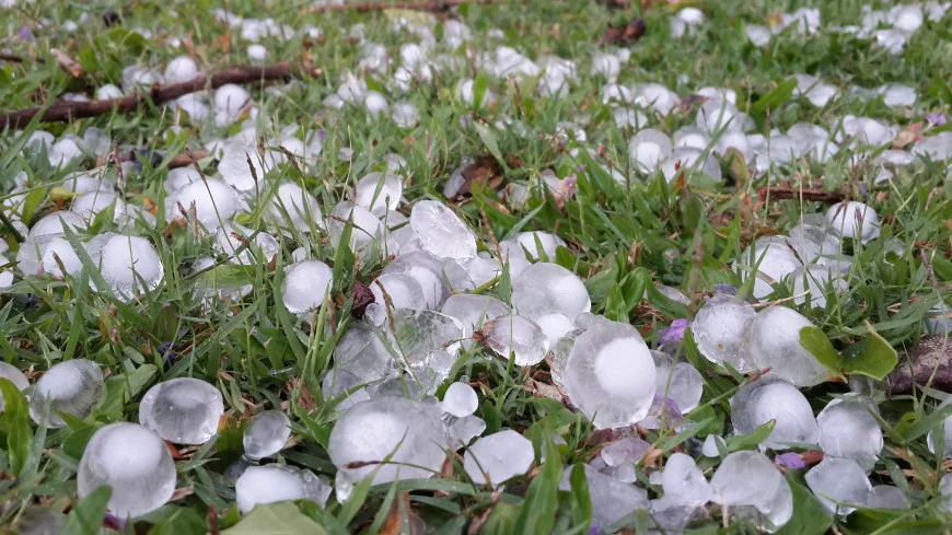 Синоптик розповів, чим зумовлені грози та град на Черкащині