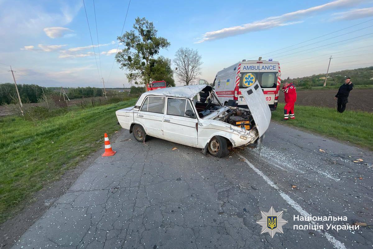 Унаслідок ДТП на Черкащині постраждала жінка, вона в лікарні (ФОТО)