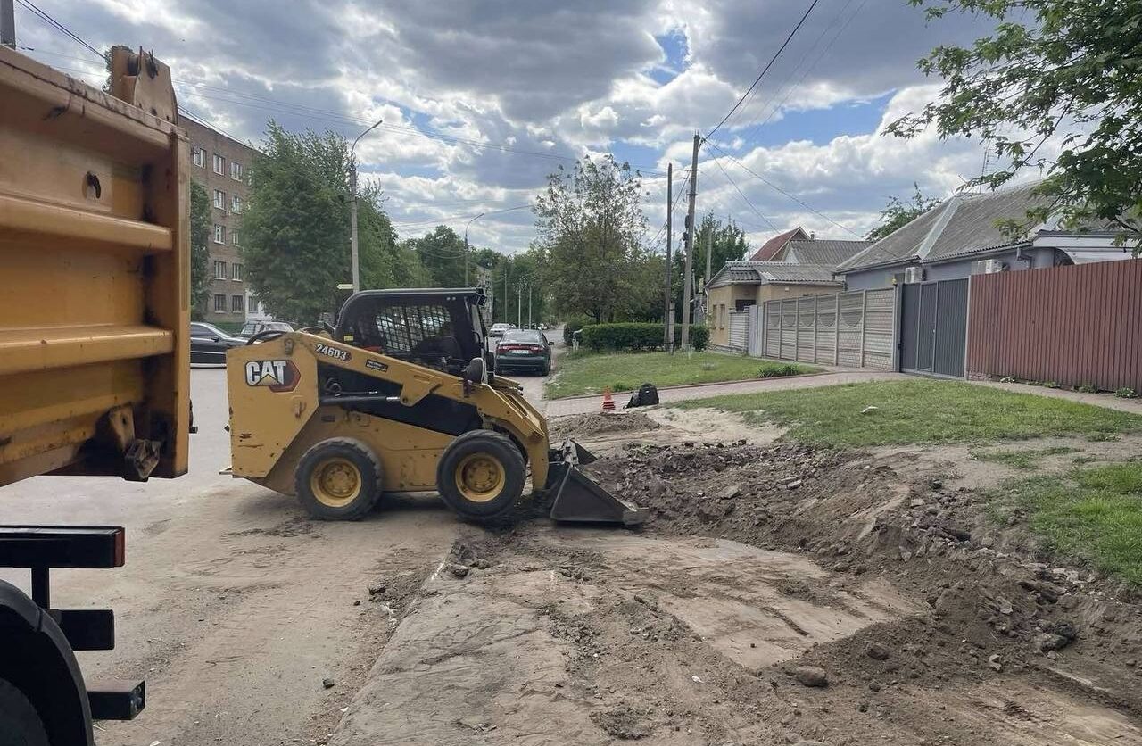 На “Хімселищі” в Черкасах облаштували тротуар та перехід (ФОТО)
