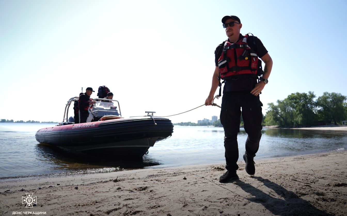 Стало відомо, коли на Черкащині стартує купальний сезон