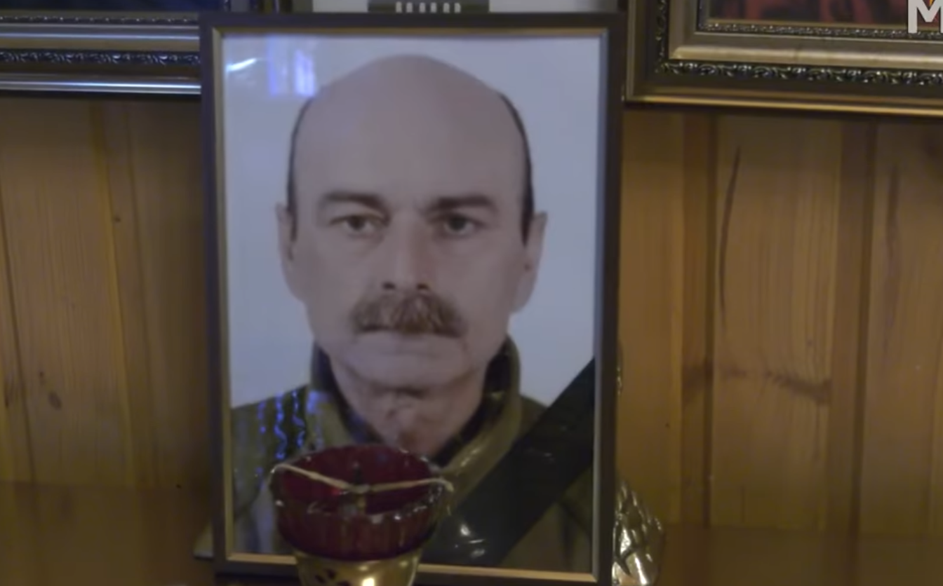 Загинув рік тому: Жашківщина провела в останню путь свого захисника