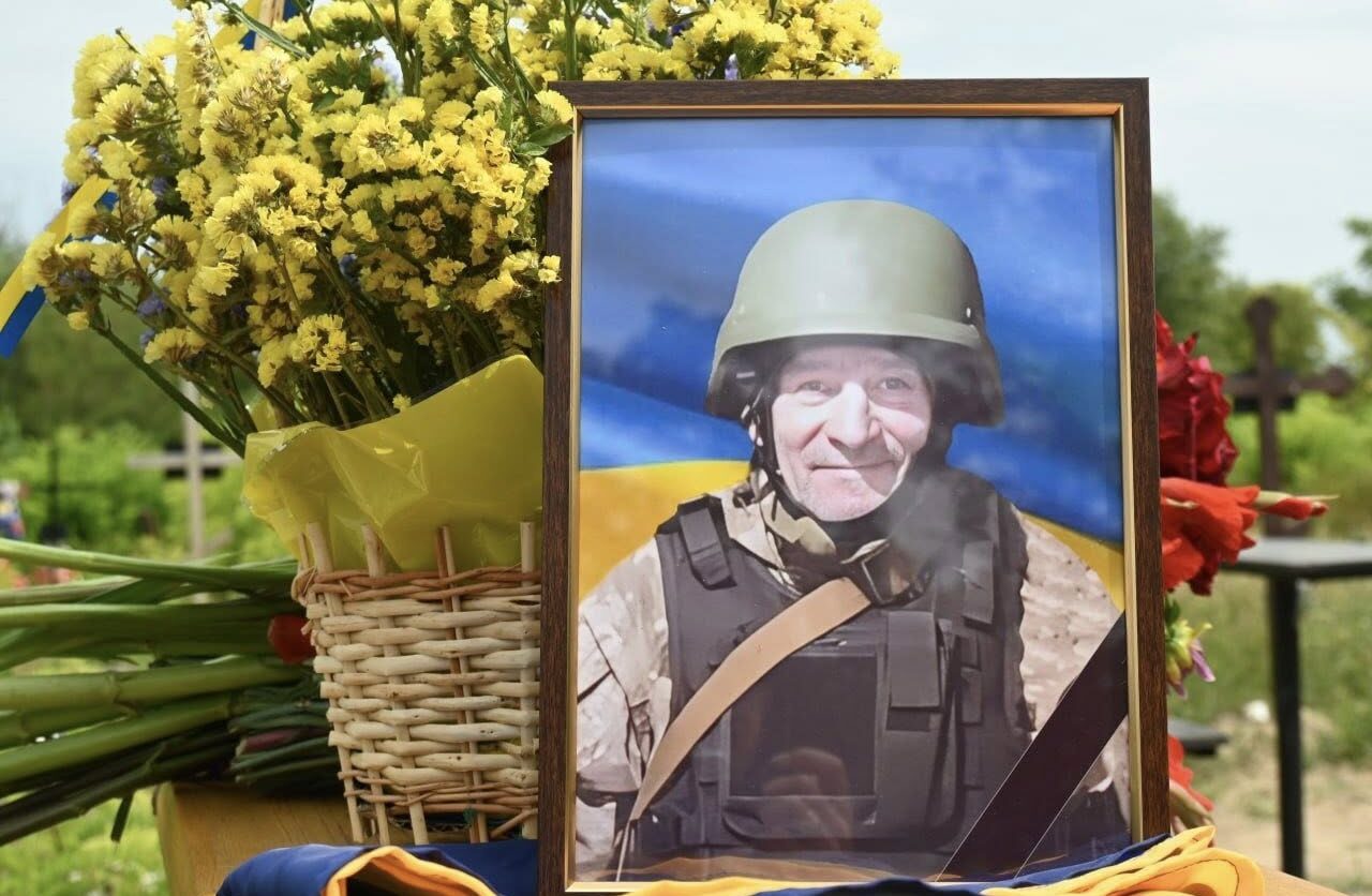 Звʼязок обірвався рік тому: “на щиті” в Чигирин повернувся Герой (ФОТО)