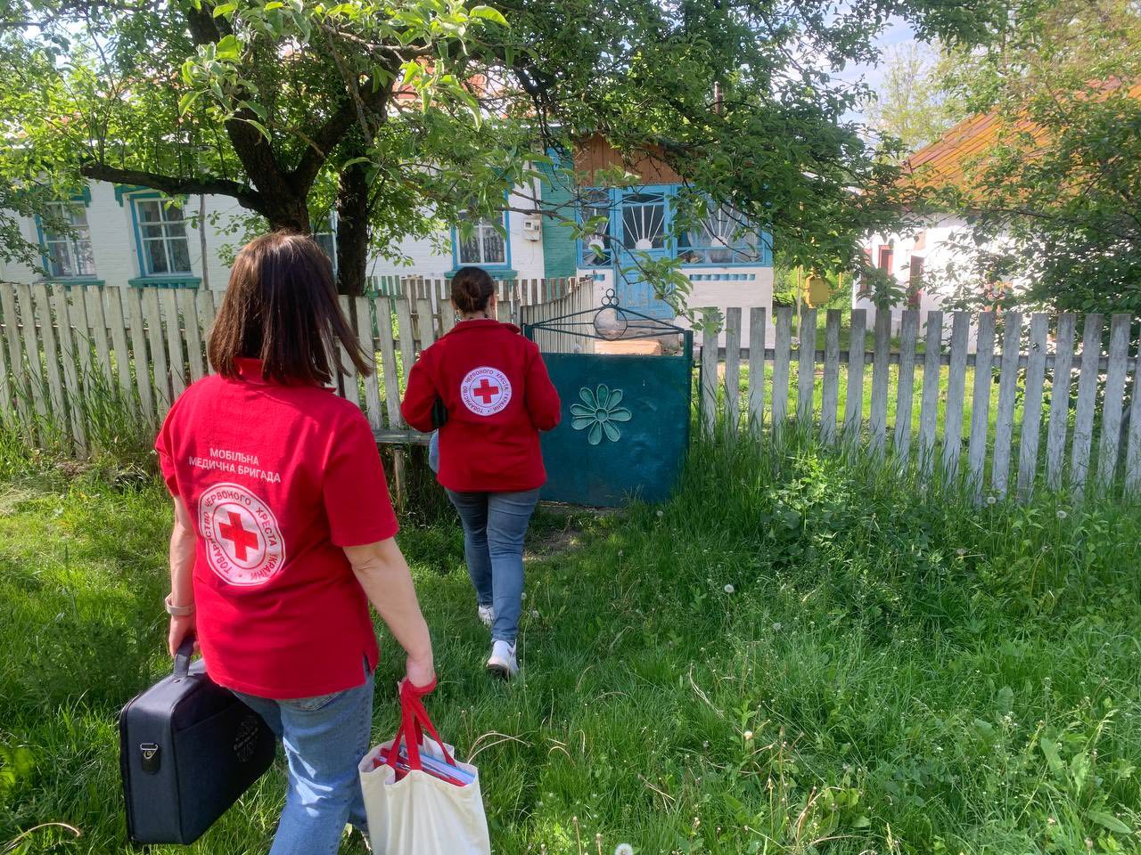 У серпні в селах Канівщини працюватимуть виїзні бригади лікарів