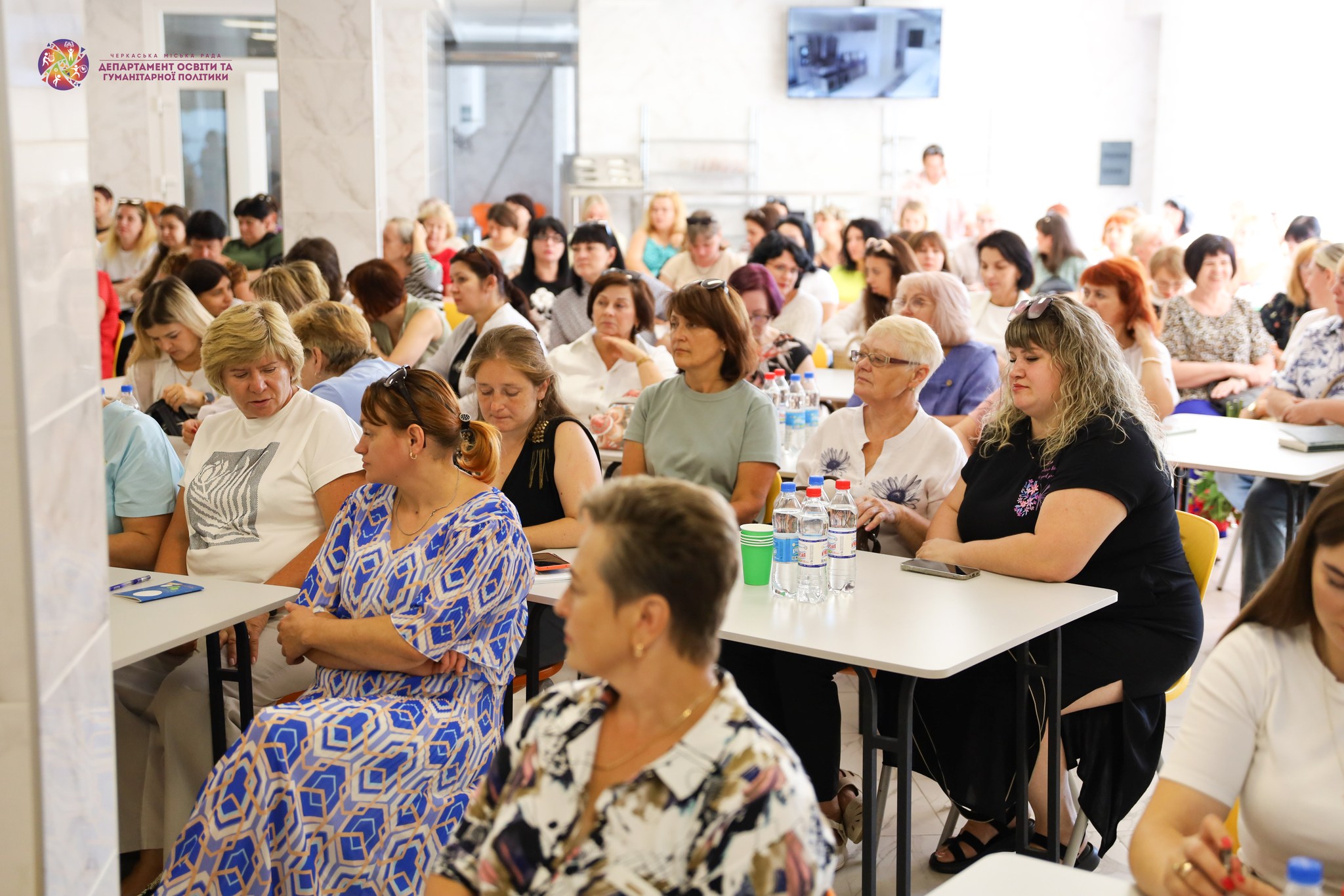 В одній з черкаських гімназій провели навчання «FoodLab: наука, тренди, інновації»