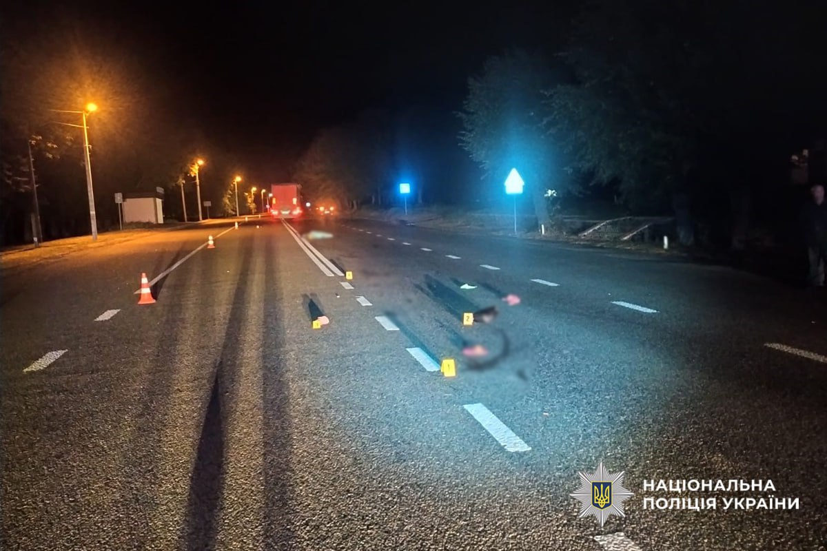 Смертельна ДТП на Звенигородщині: пішохода двічі переїхали авто (ФОТО)