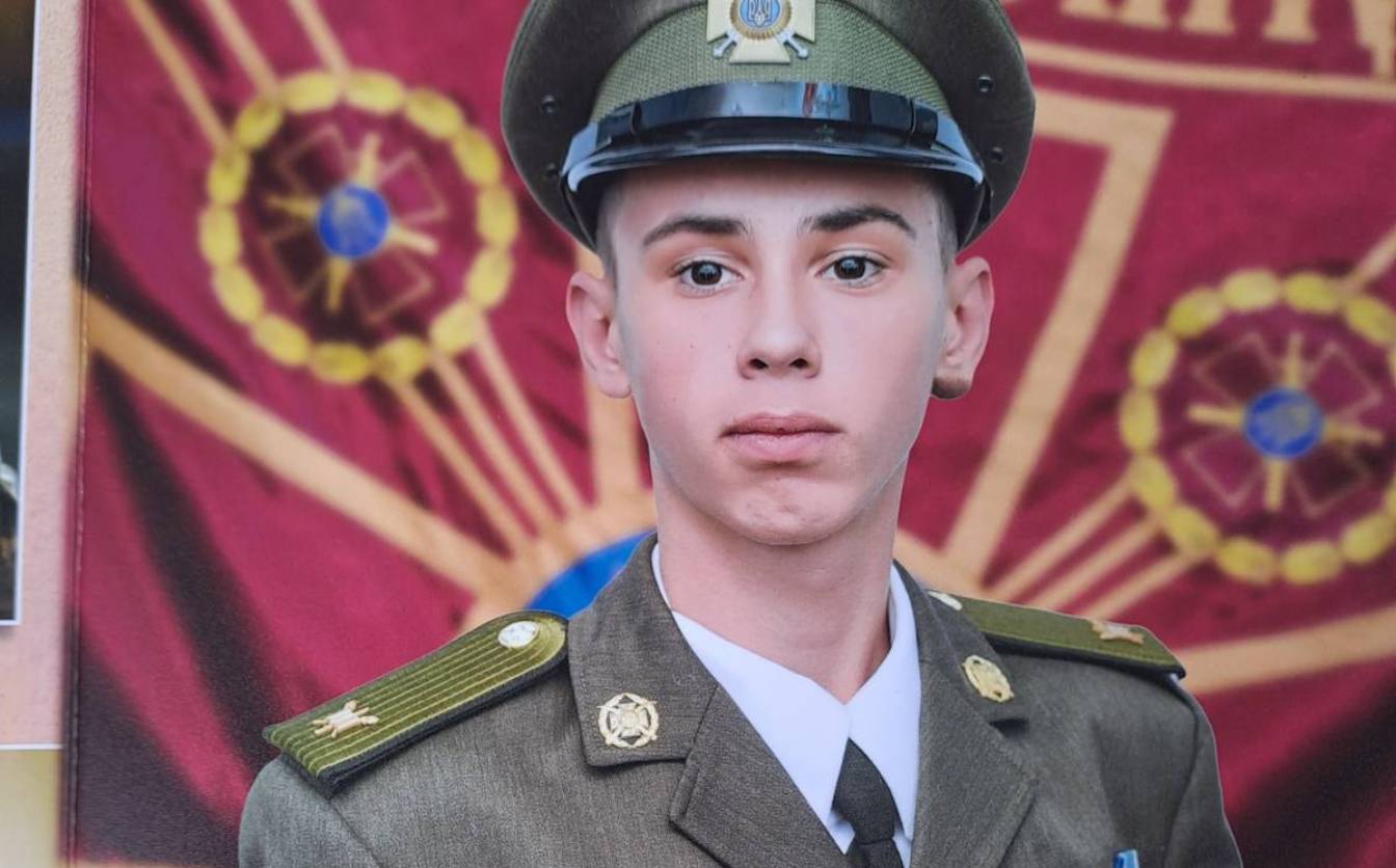 У Черкаському районі прощатимуться з 21-річним курсантом