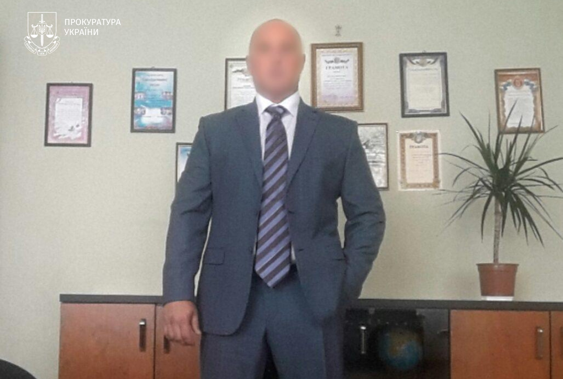Оголошено в розшук жителя Донецької області, який співпрацював із рф
