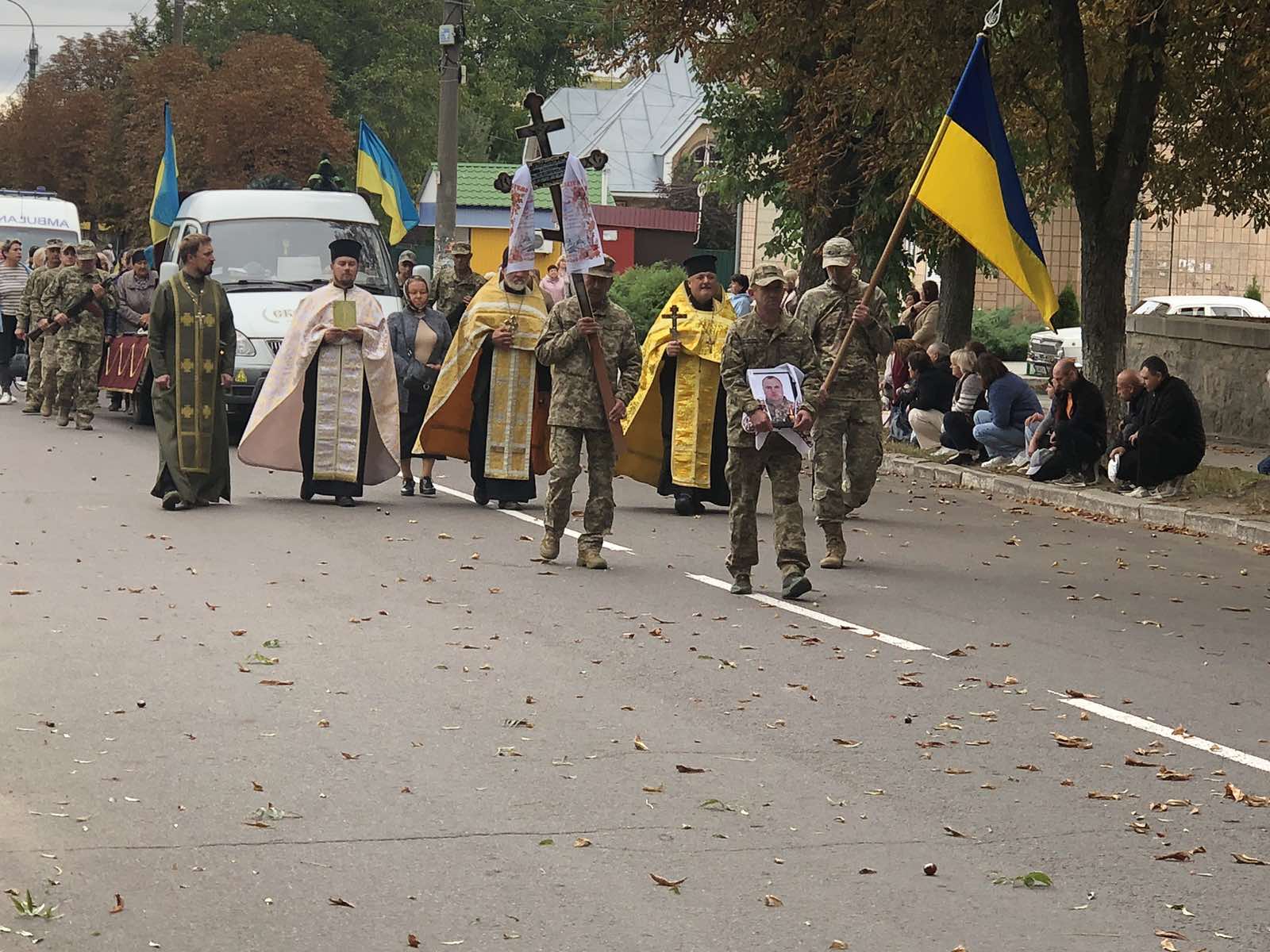 Поліг майже рік тому: сьогодні на Черкащині попрощалися з оборонцем