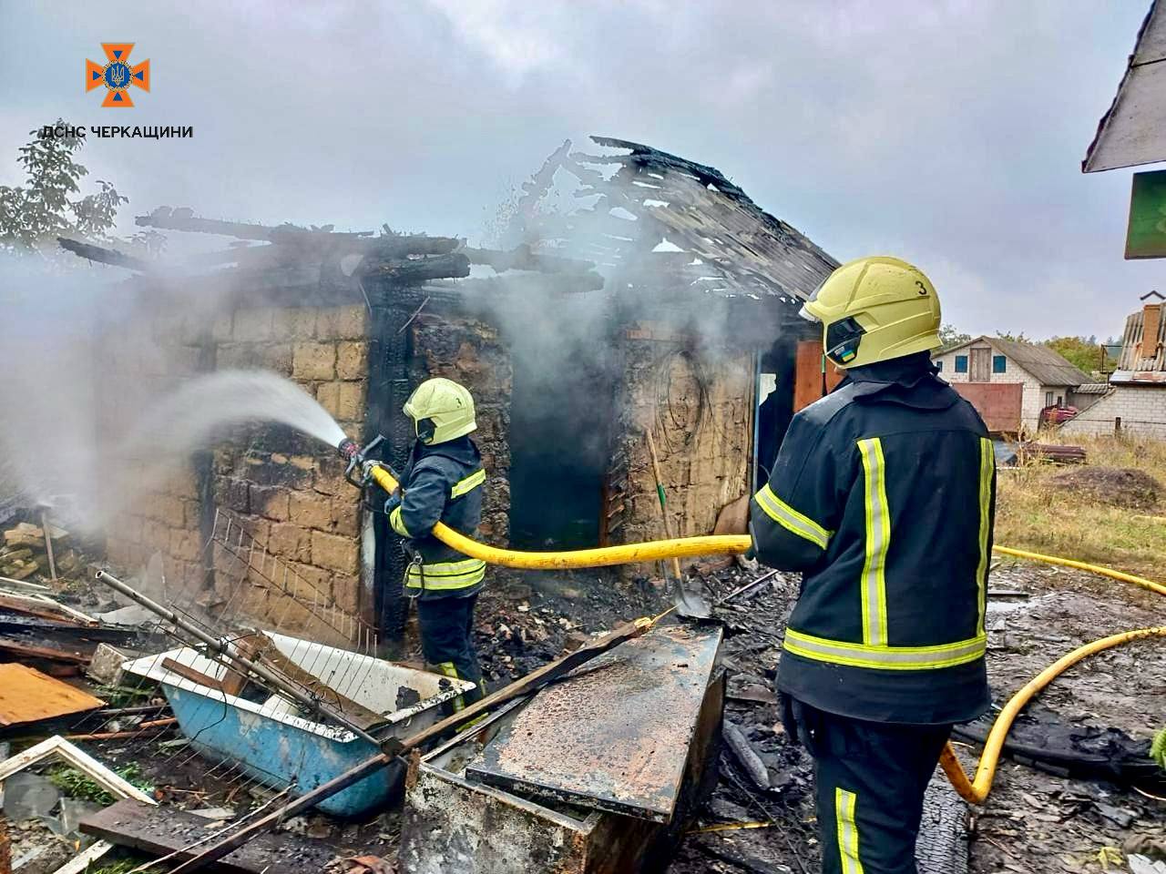 Під час пожежі в Руській Поляні загинув чоловік