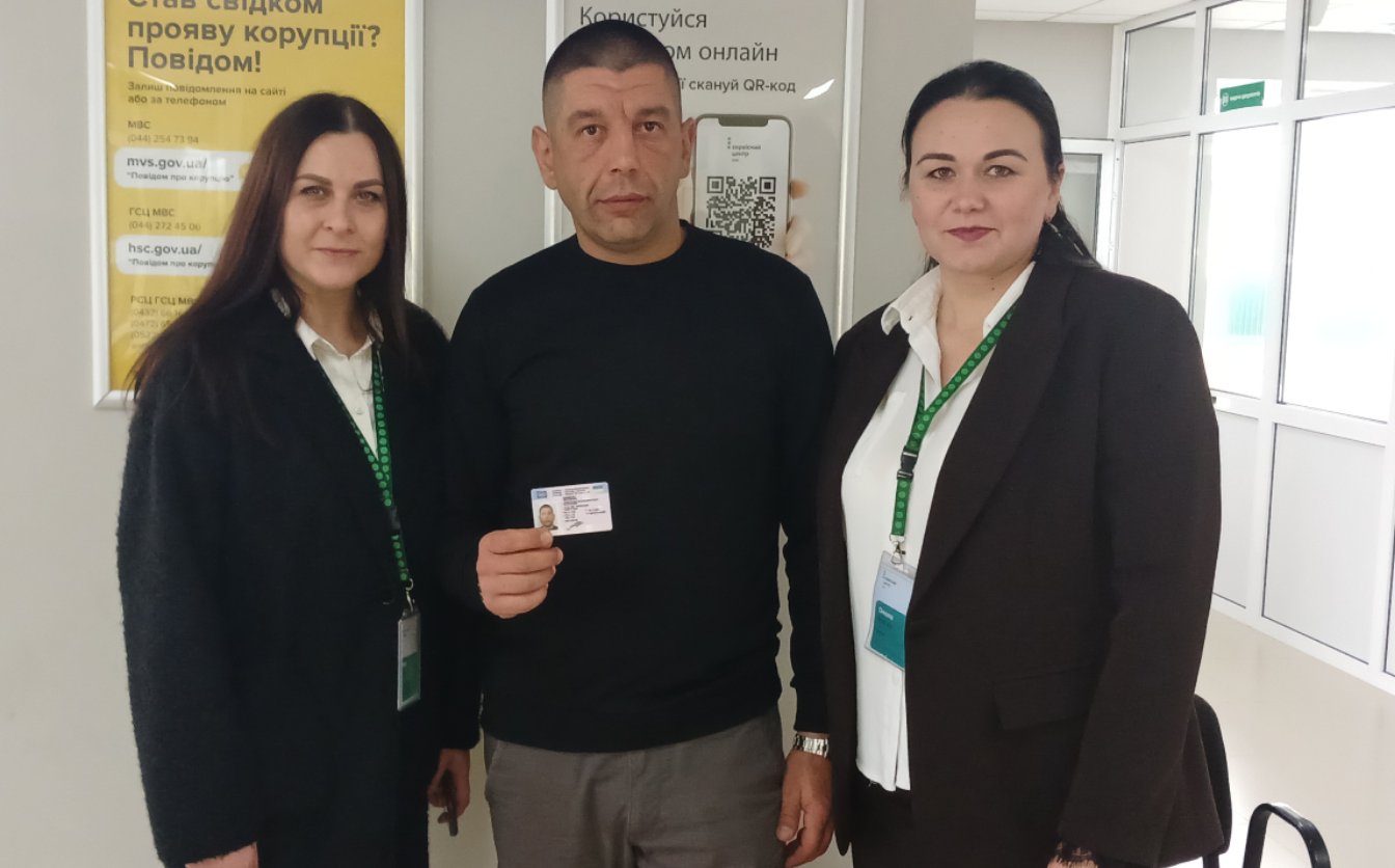 Черкащанин, який три з половиною роки провів у полоні, відновив посвідчення водія