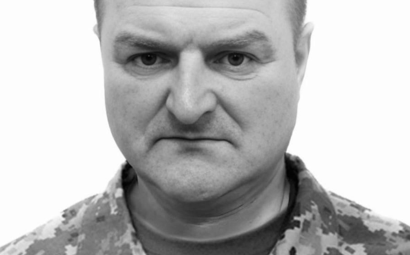 Не витримало серце: Сміла прощатиметься із загиблим воїном