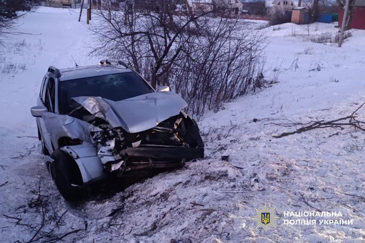 Під час ДТП на Золотоніщині травмувалися водій та пасажир