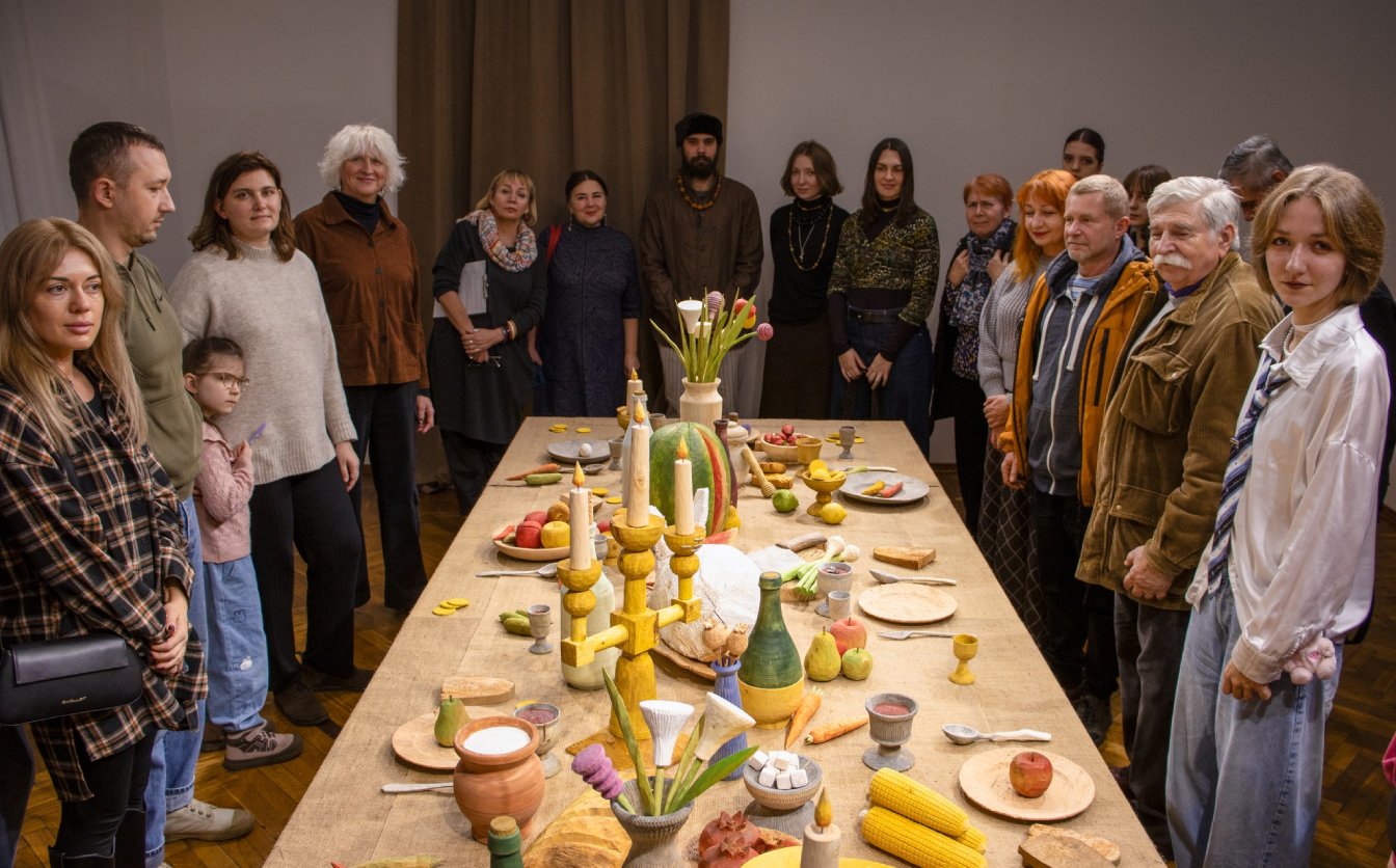 Черкаські скульптори презентували інсталяцію в музеї