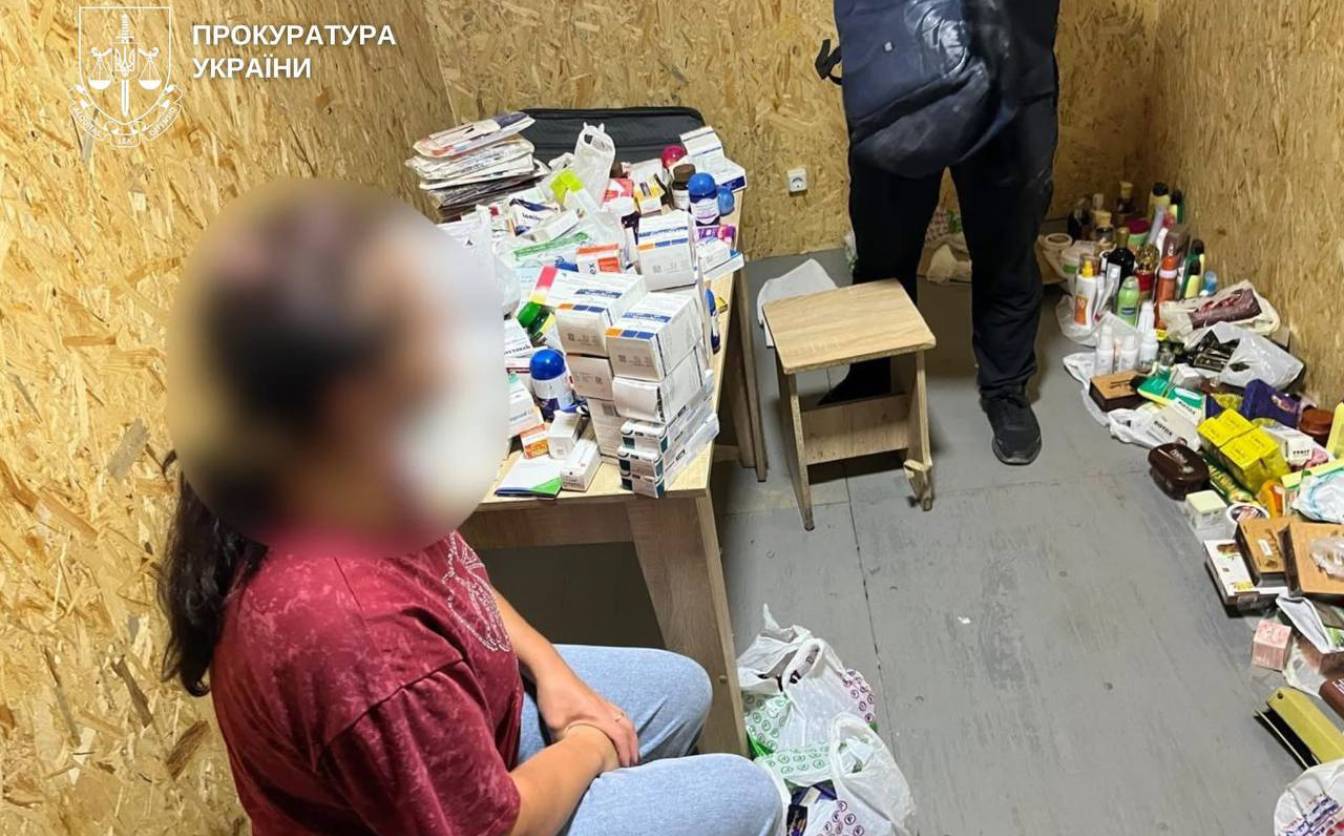 За контрабанду сильнодіючих медпрепаратів судитимуть черкащанку (ФОТО)