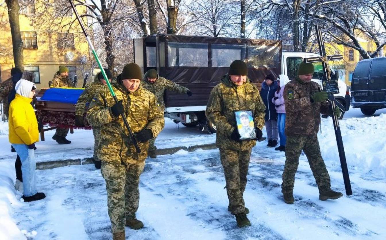 У лікарні зупинилося серце захисника зі Звенигородщини