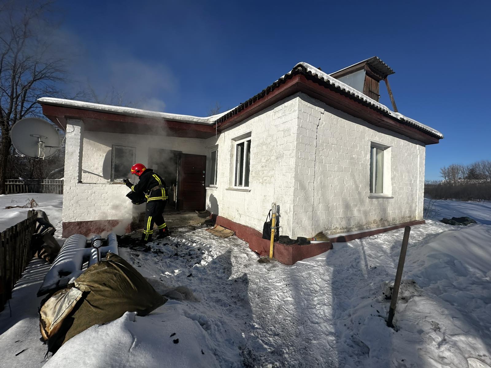 Пожежа в житловому будинку на Монастирищені забрала життя людини