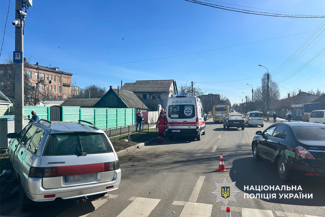 Унаслідок ДТП у Черкасах травмувався водій (ФОТО)