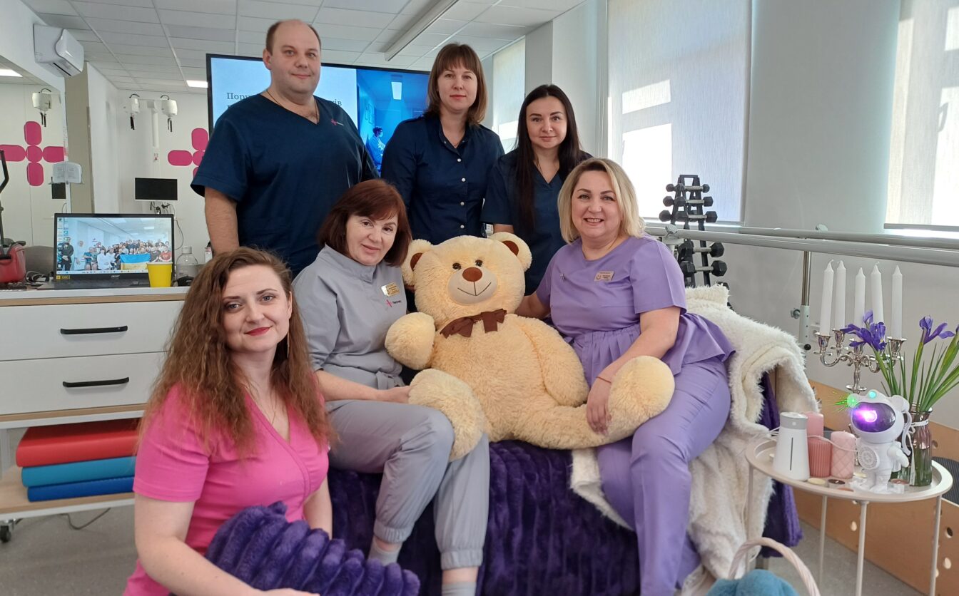 Для медиків Черкаської обласної лікарні провели тренінг із гігієни сну під час воєнного стану