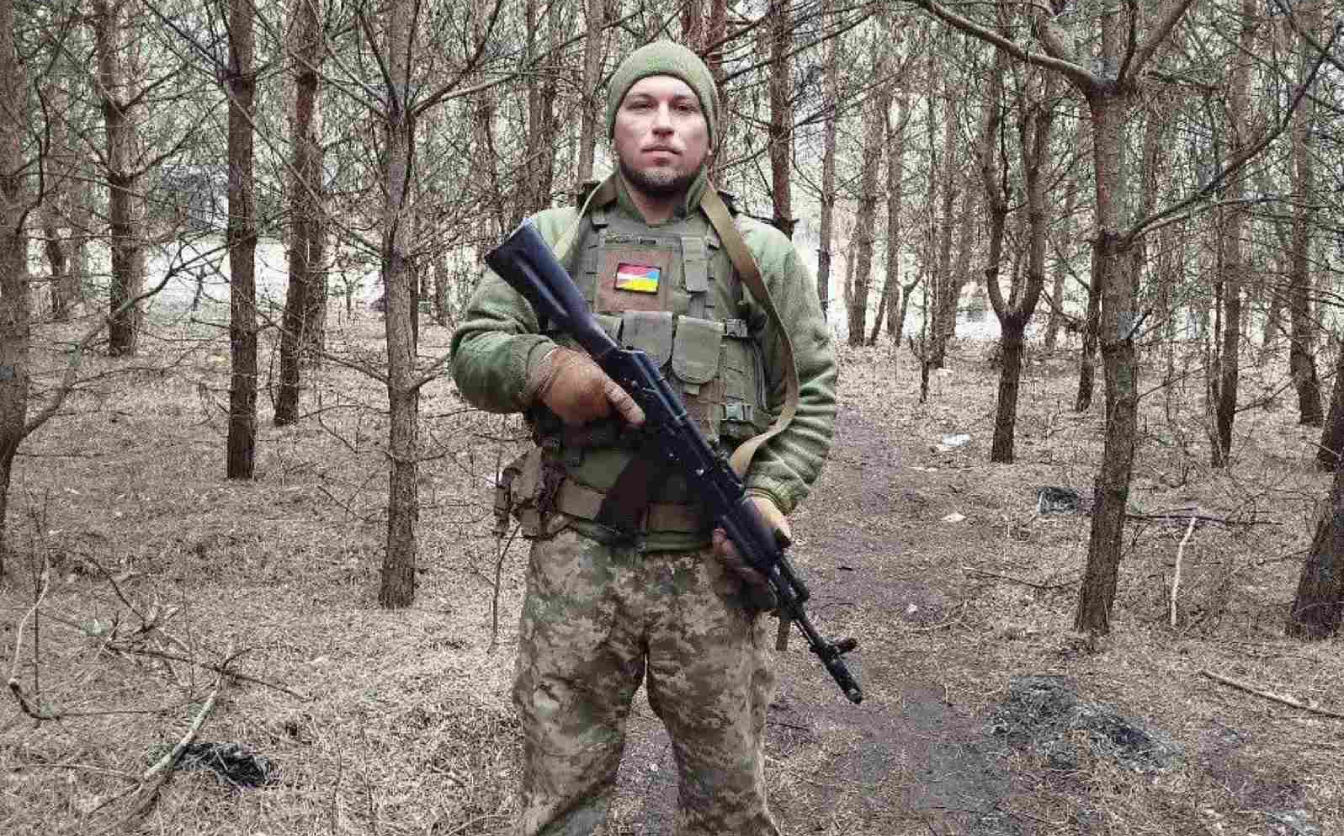 “На щиті” повертається до Чорнобаївської громади воїн, який вважався зниклим безвісти